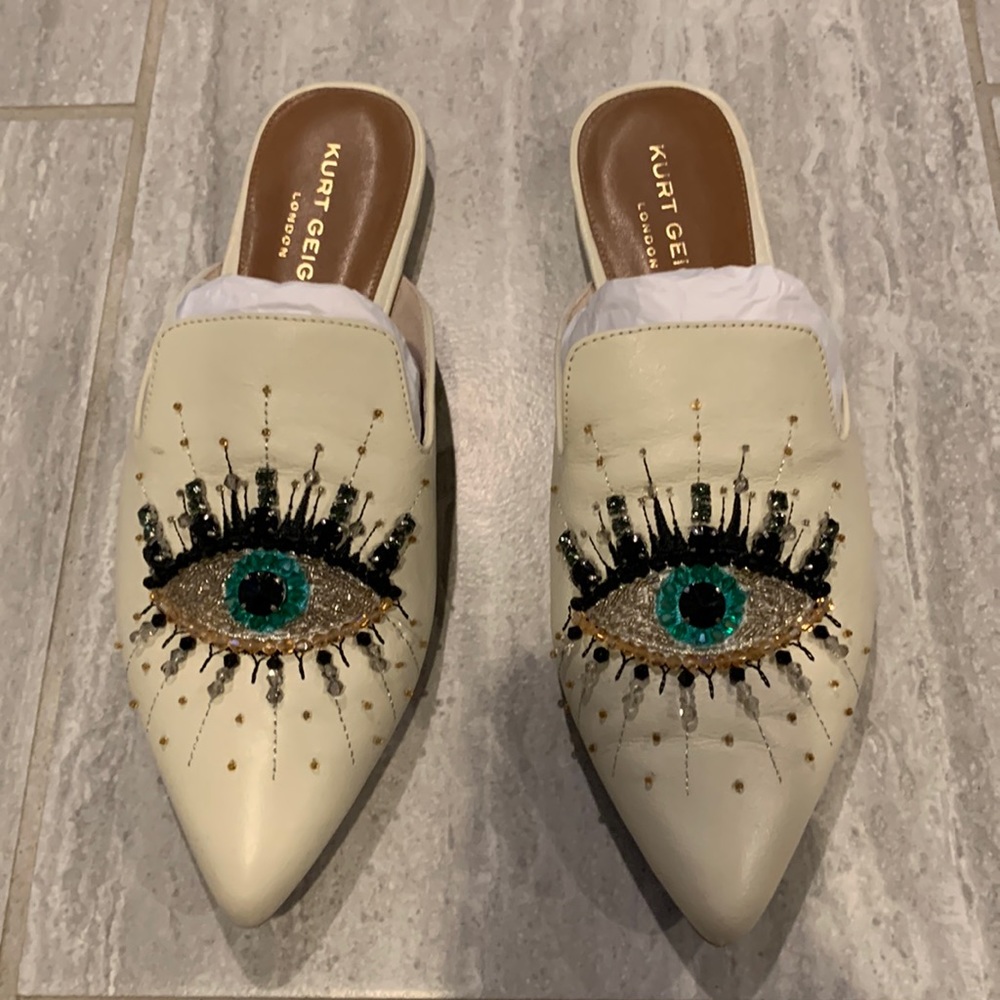 Kurt Geiger Evil Eye Flats